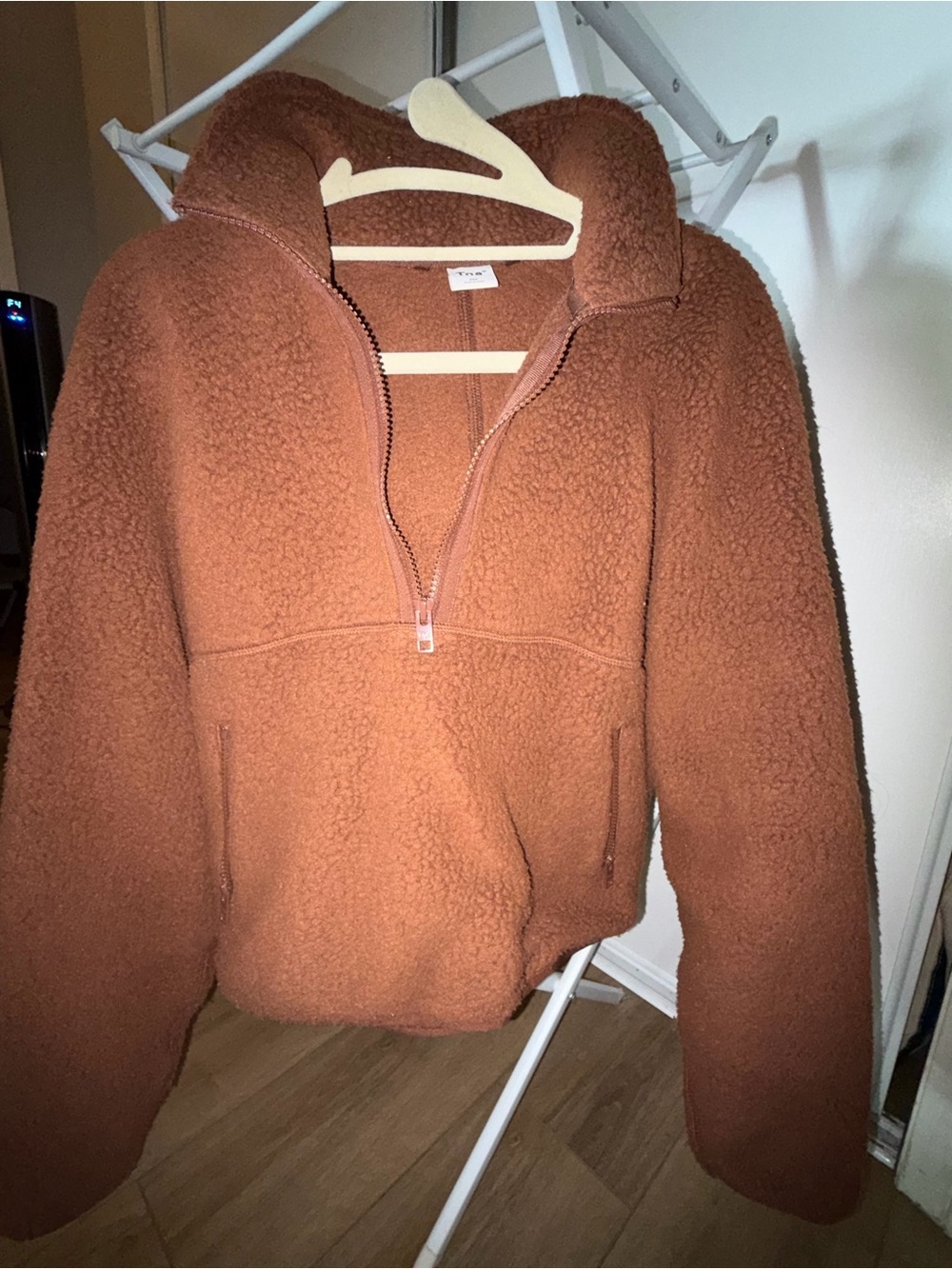 Aritzia Women's Rust Brown Sherpa Half-Zip Pullover